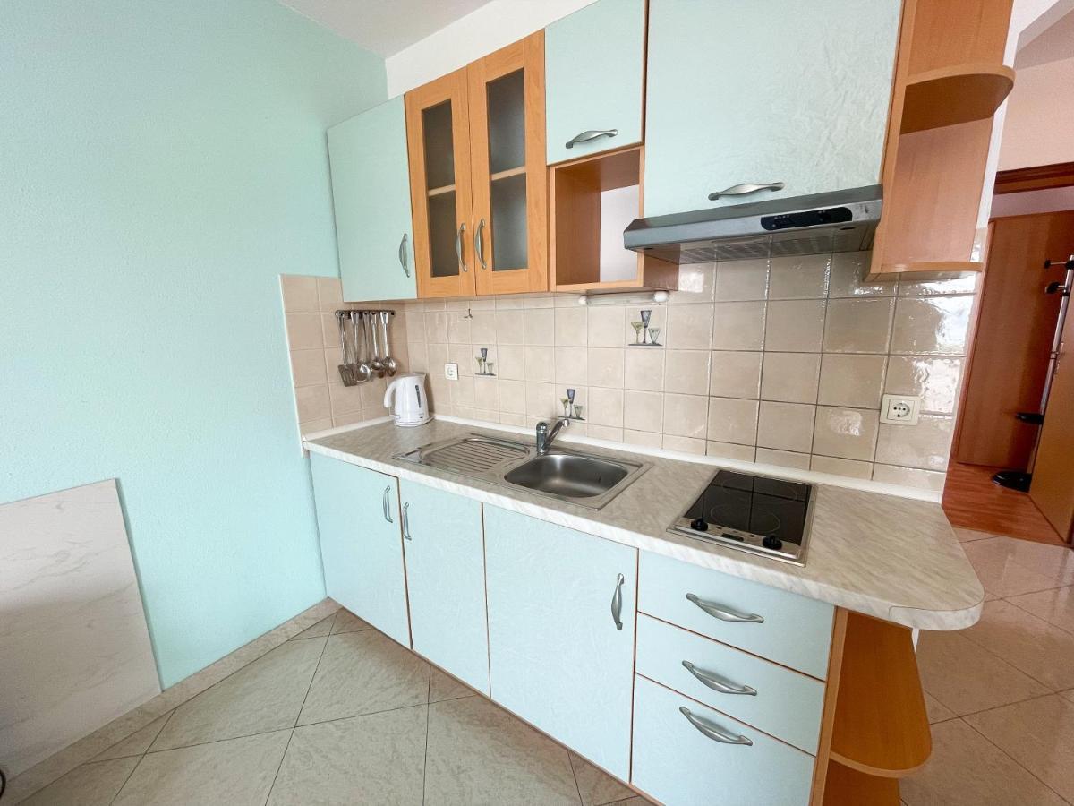 Apartmani Toni Dramalj Exteriör bild