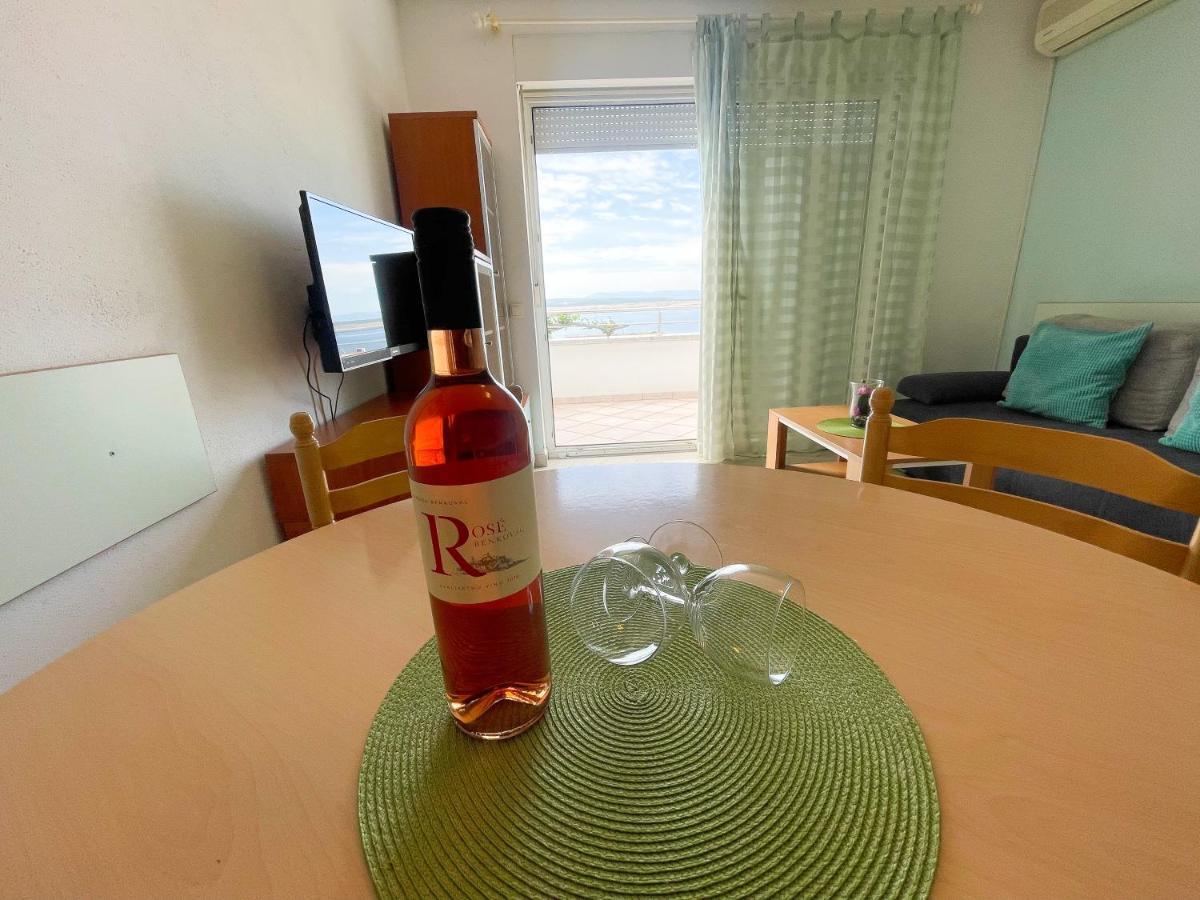 Apartmani Toni Dramalj Exteriör bild