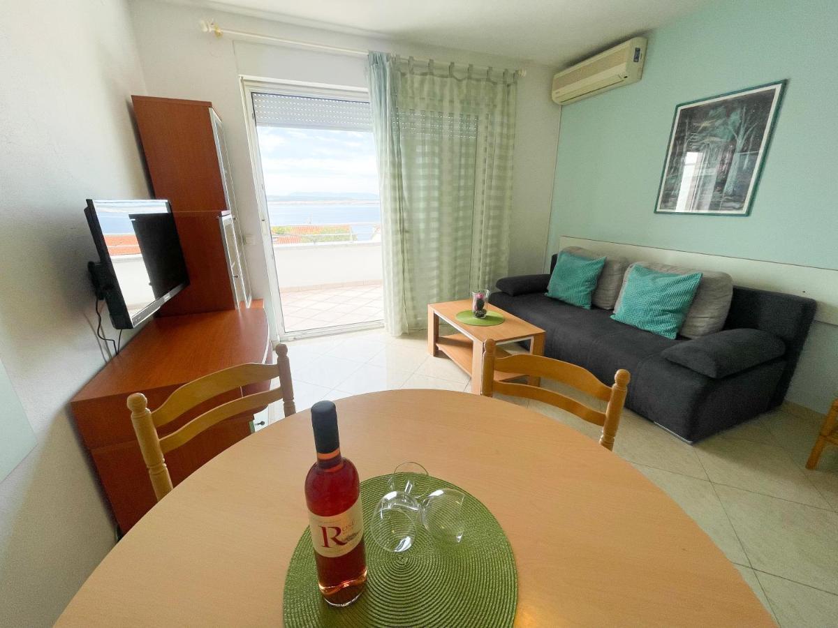 Apartmani Toni Dramalj Exteriör bild