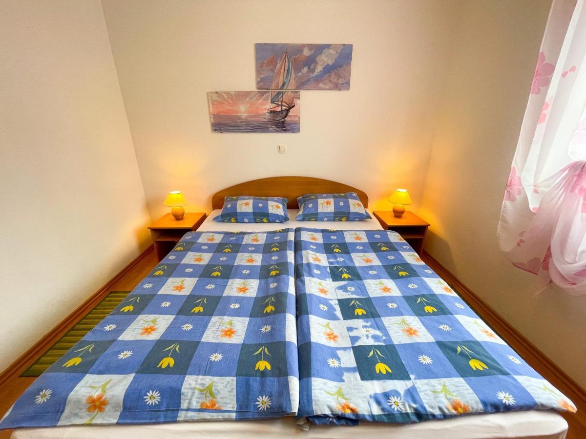 Apartmani Toni Dramalj Exteriör bild
