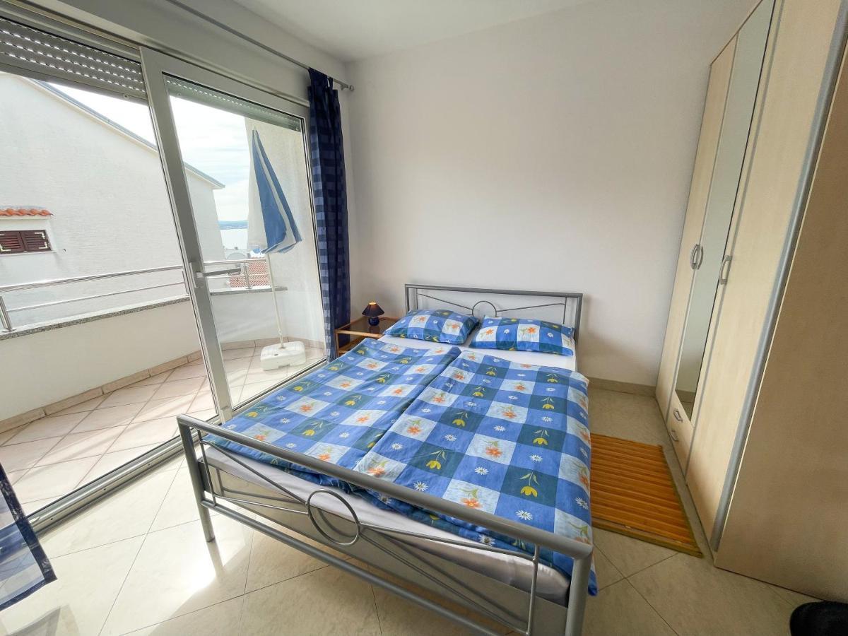 Apartmani Toni Dramalj Exteriör bild