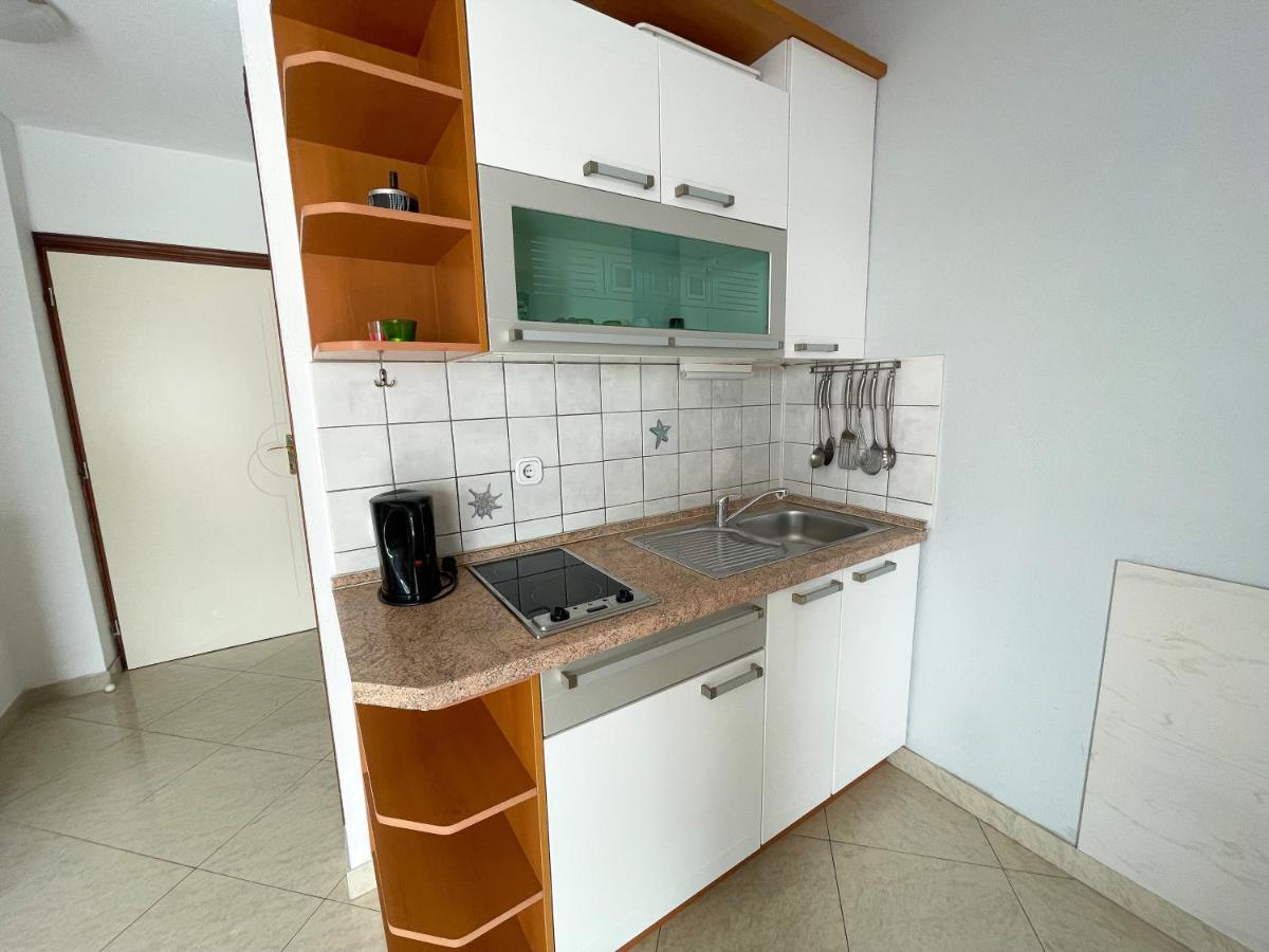 Apartmani Toni Dramalj Exteriör bild