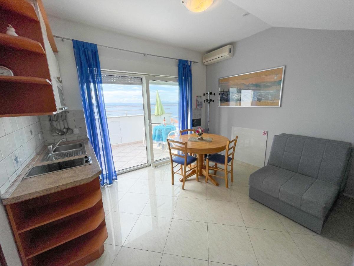 Apartmani Toni Dramalj Exteriör bild